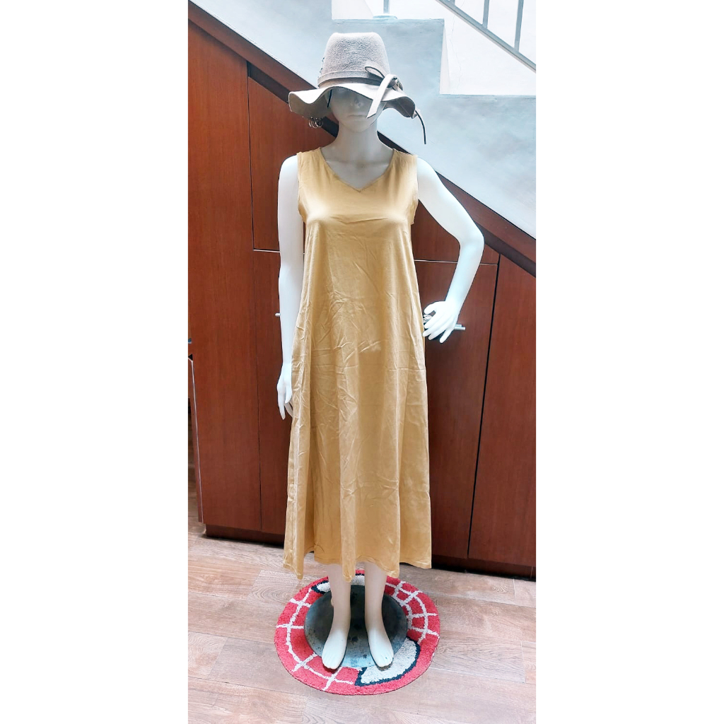 ORIGINAL UNIQLO DRESS WITH TAG