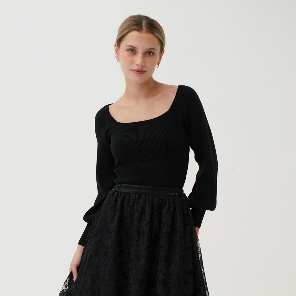 Mississippi Kaos U-Neck Wanita Lengan Panjang Premium I31000192M Hitam