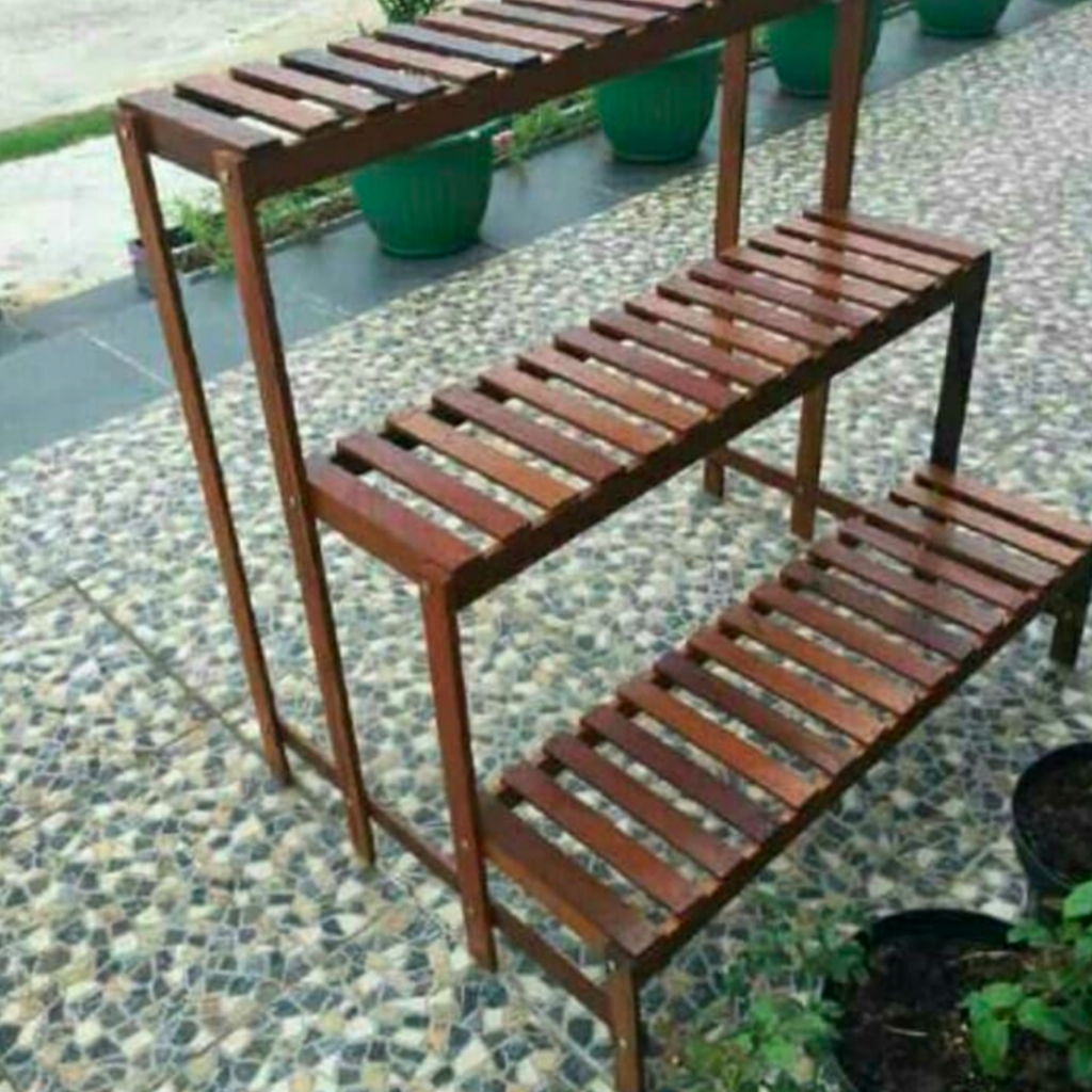 Rak tanaman 3 susun kayu / Rak Pot 3 Susun Kayu