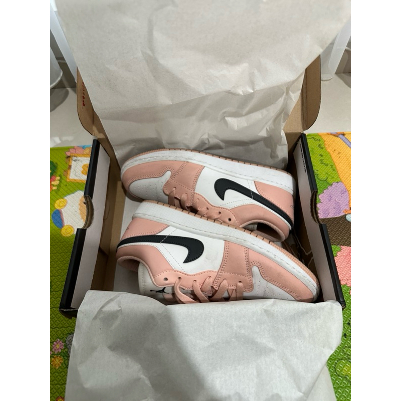 Nike Air Jordan Low Pink White Black