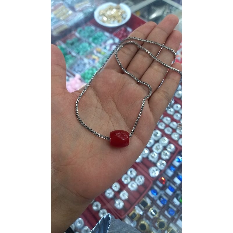kalung liontin batu akik merah motif capsule