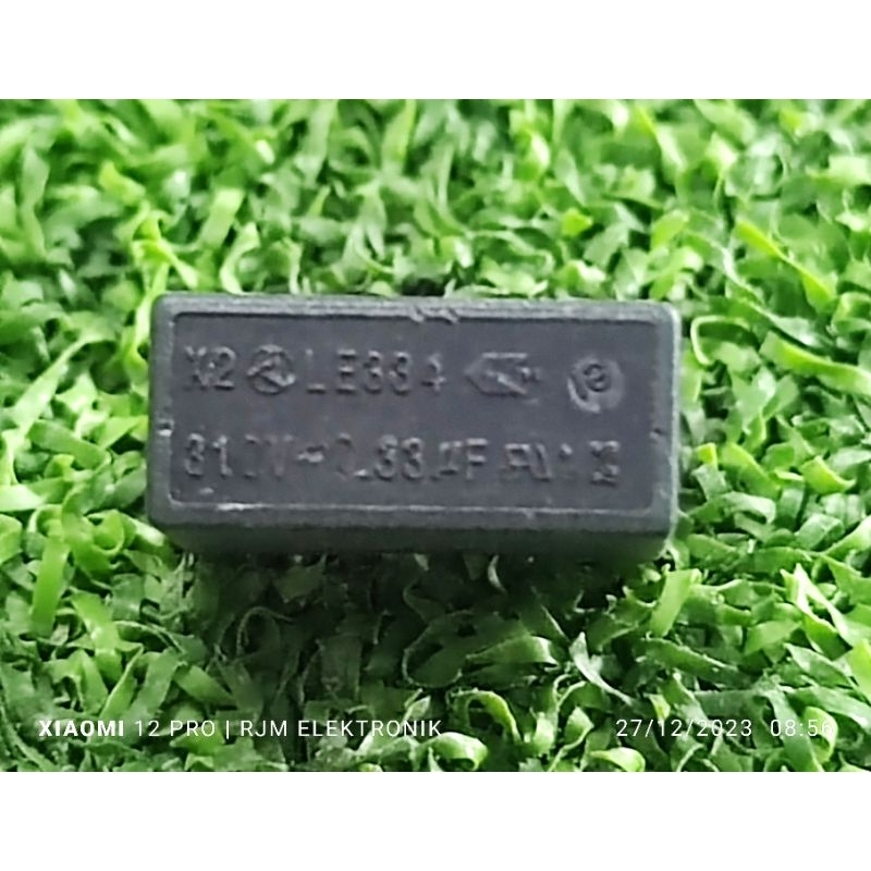 kapasitor MKT 334 300v - 0.33uf