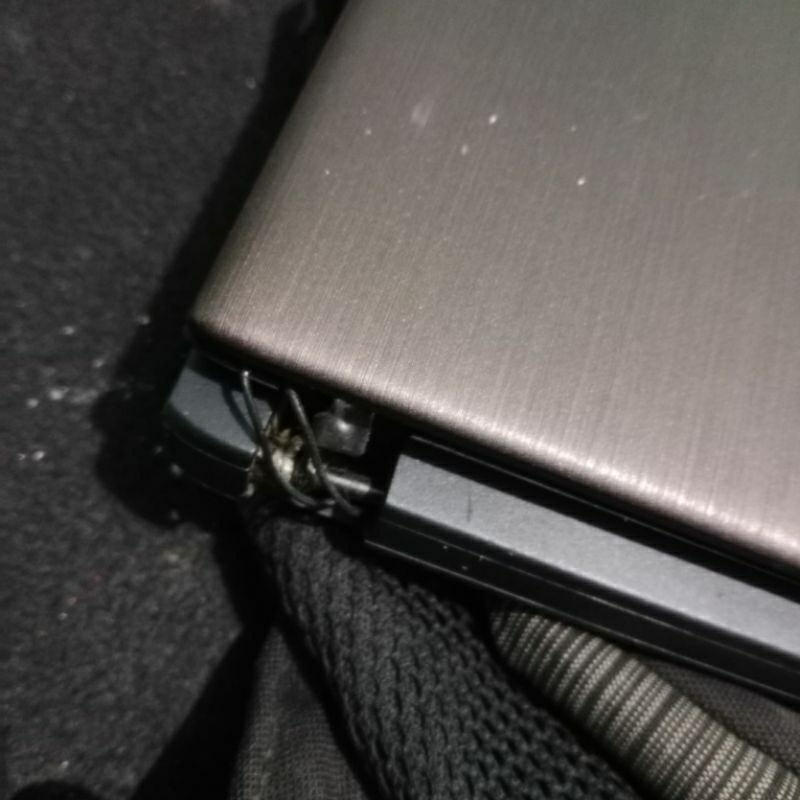 laptop Axioo neon bne jual murah promo akhir tahun cuman 700rb