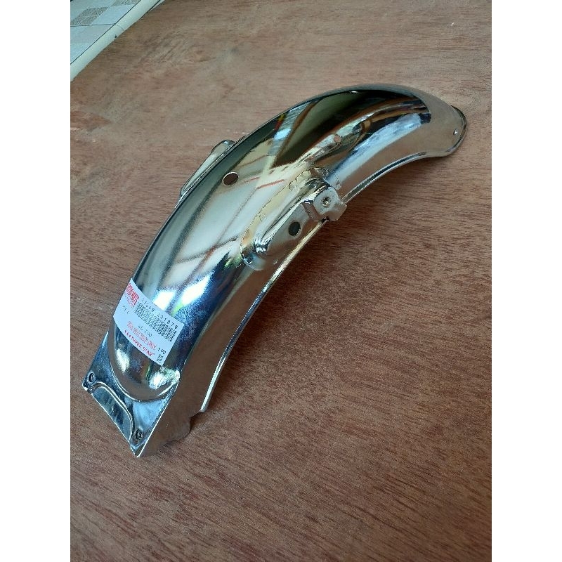 selebor belakang gl100 spakbor belakang gl100