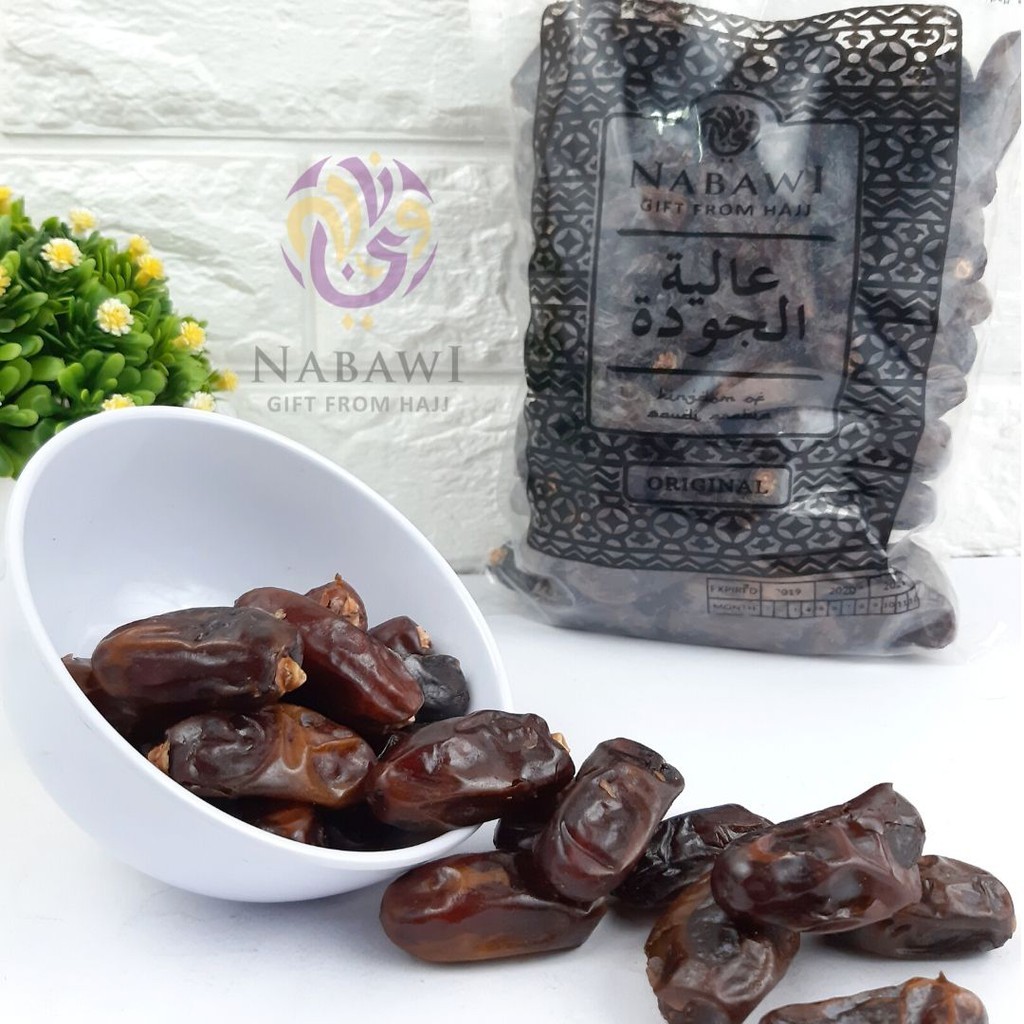 

Kurma Madinah 1 Kg Kurma Takjil Buka Puasa Makanan Manis Oleh Oleh Haji dan Umroh