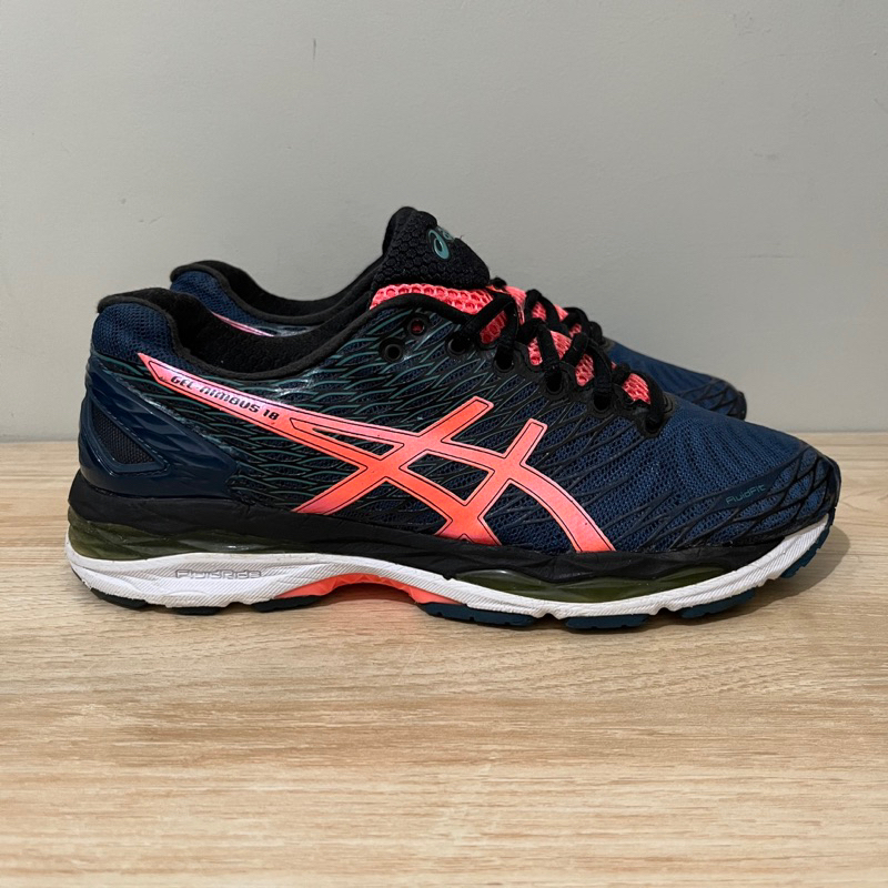 Asics Running Gel Nimbus 18 - Size 40 / 25 cm