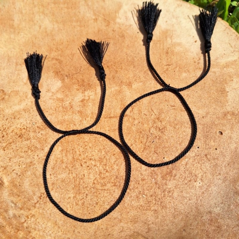 Gelang Hitam Ulir Rumbai Tipis 1 mm By Craftdewata / Gelang Hitam Polos Couple / Gelang Hitam Cewek 