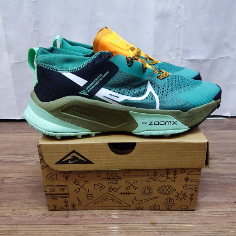 nike zoomx zegana trail tosca