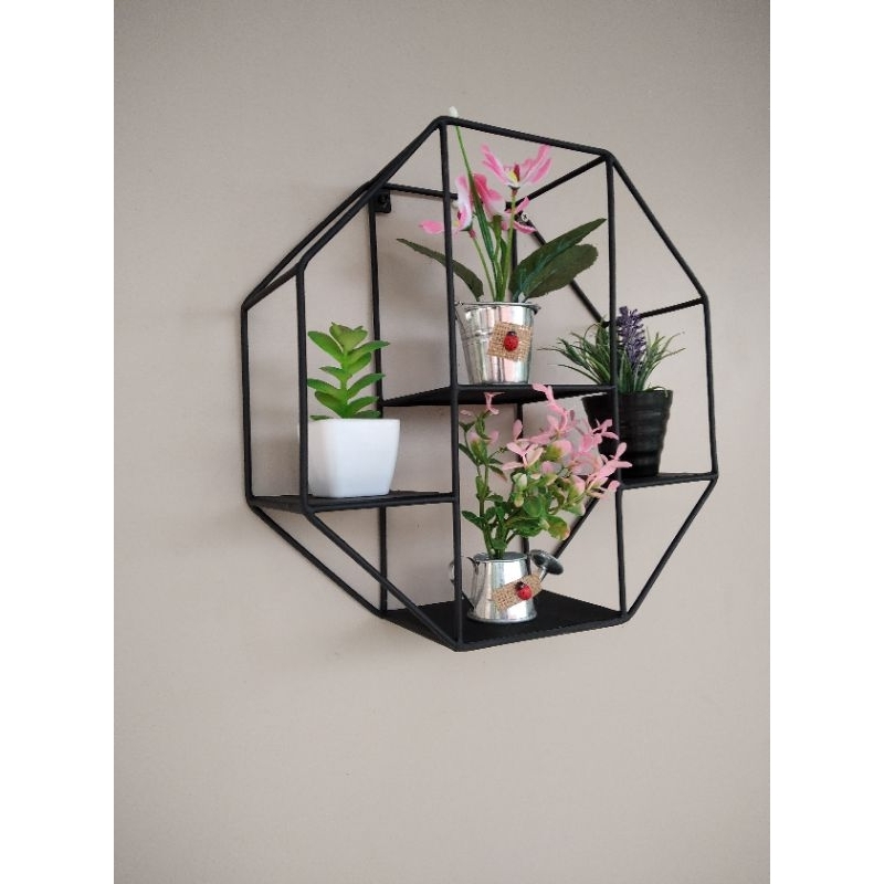 Rak dinding besi oktagonal