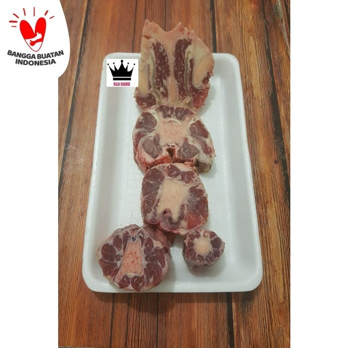 

Buntut Sapi Lokal / Oxtail Lokal @1Kg ( Kualitas Super Potongan Utuh )