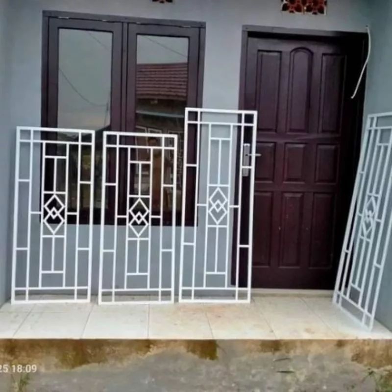 TERALIS JENDELA KAYU & ALUMUNIUM uk  40x170