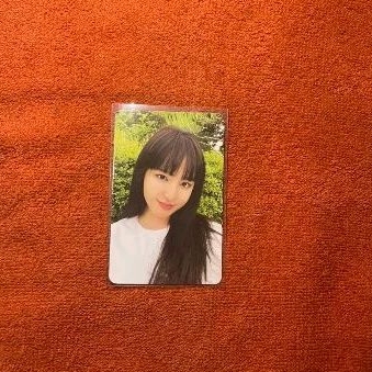 [OFFICIAL] Liz ive photocard