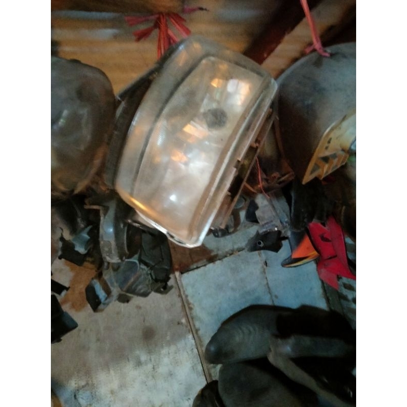 lampu depan Kaze r new 2002/2004