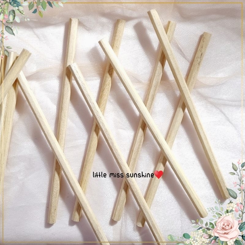 

Pensil 2B Hexagon Circle Shape Segi enam bulat Bundar pencil ATK kayu Ujian Negara unik wood tulis tulisan peralatan perlengkapan kerja sekolah kantor ready stock siap instan grosir termurah little miss sunshine