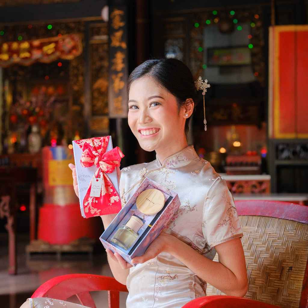 

Xie Scentational hampers / CNY Hampers / Coorporate Gift / FREE Card Ucapan