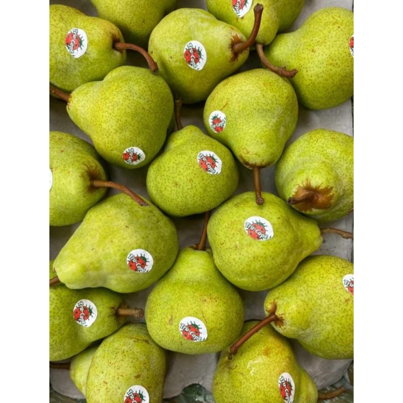 

Pear Packham