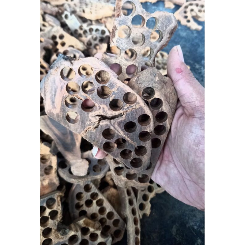 kayu gaharu 10 kg grosir bahan kayu gaharu asli kayu gaharu wangi