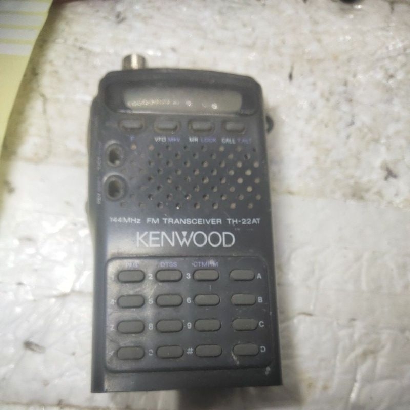 KENWOOD TH-22AT VHF TRANSCEIVER 144MHZ HT KENWOOD TH22AT