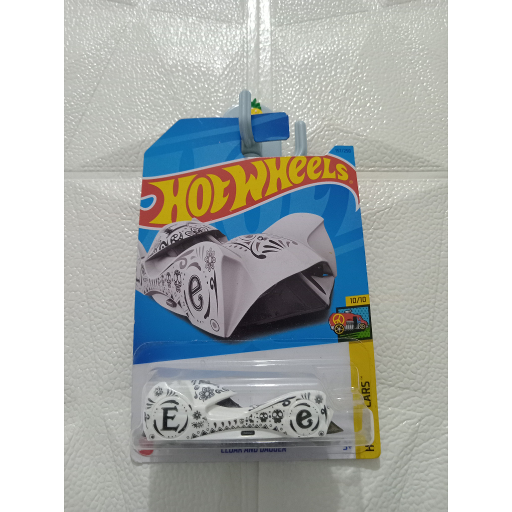 Mainan mobil hotwheels || hw art cars - cloak and dagger MURAH DAN ORI