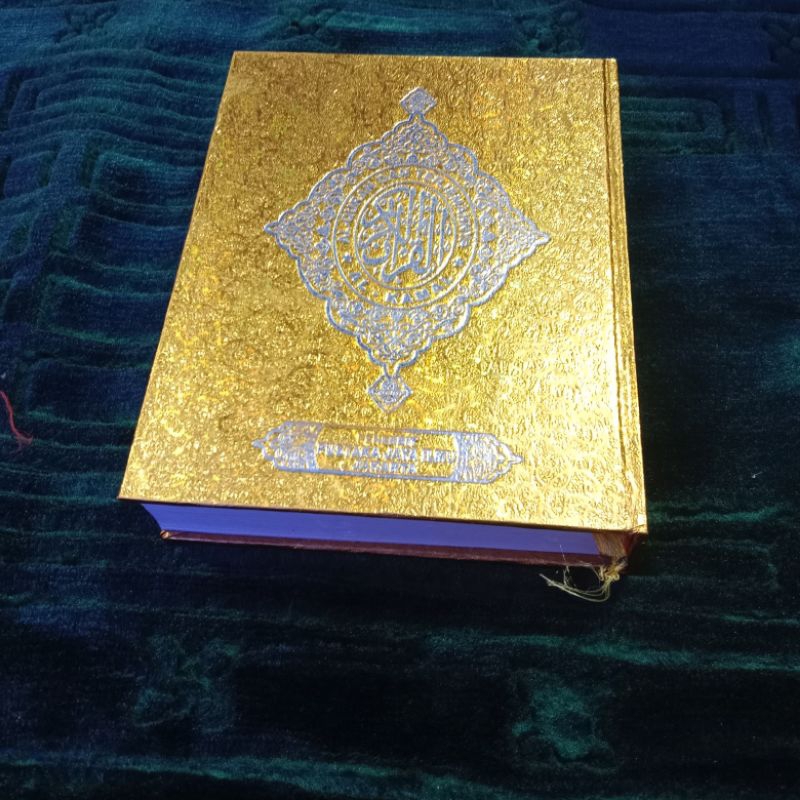 al qur'an terjemah, al quran kertas hvs, al quran emas kertas putih hvs
