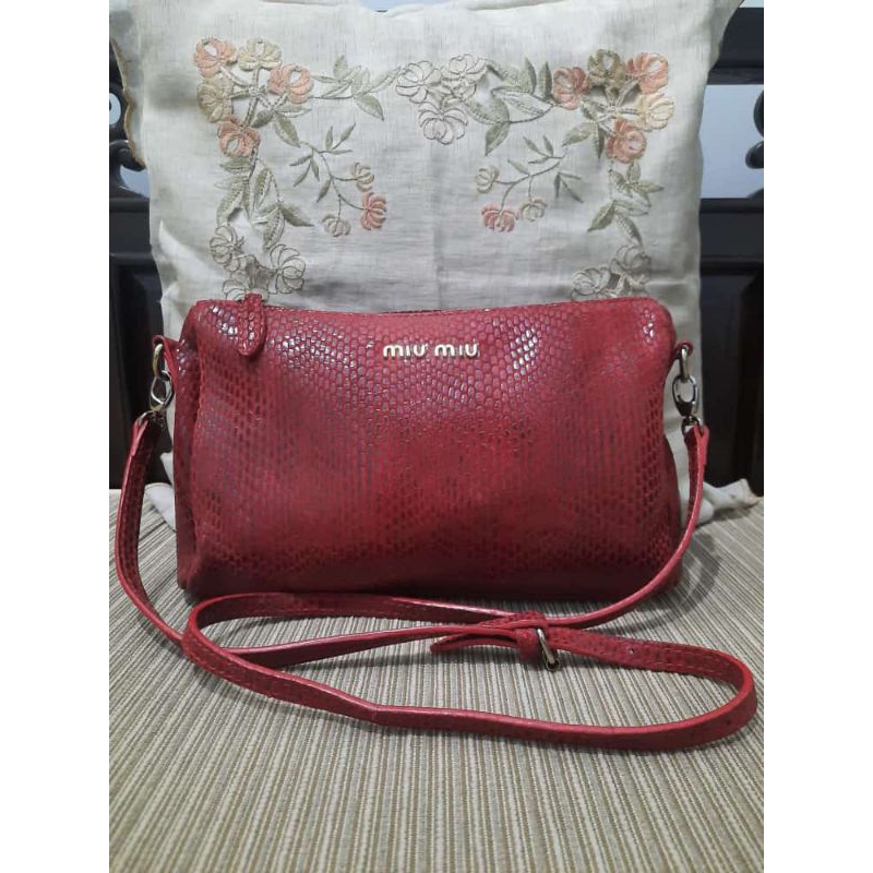 Tas Wanita Branded Second Miu Tas Selempang
