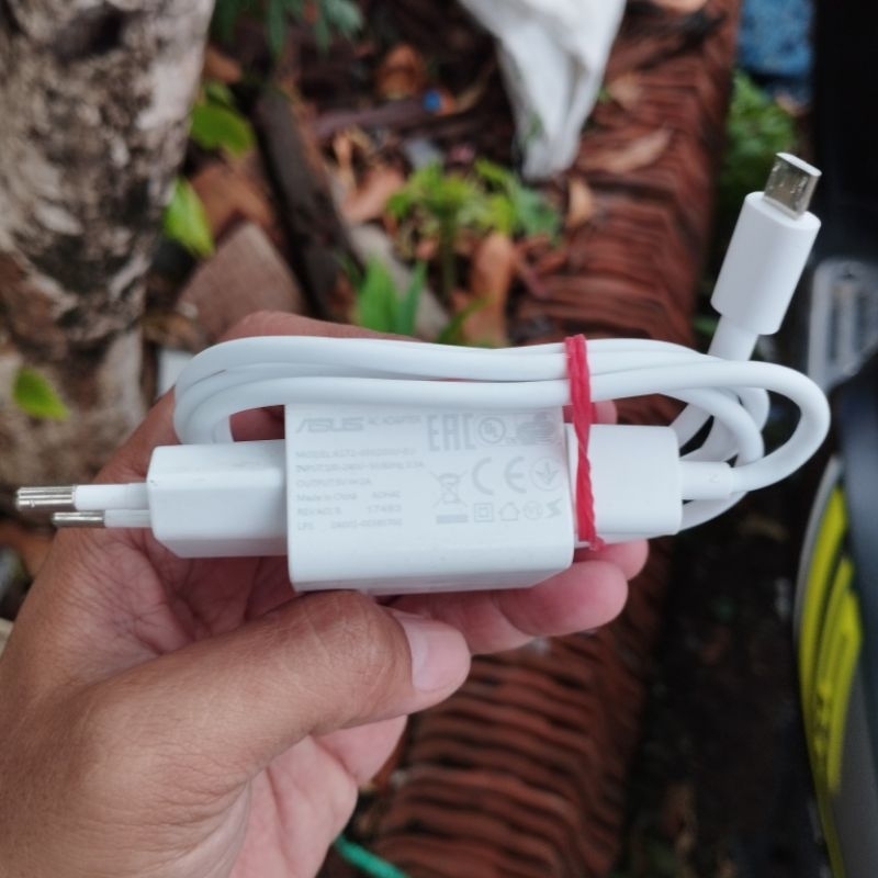 Charger Asus Micro USB 2A Second Copotan Hp