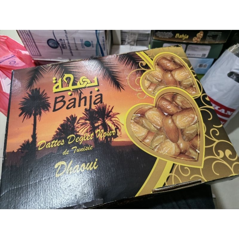 

kurma bahja 5kg (satu dus)