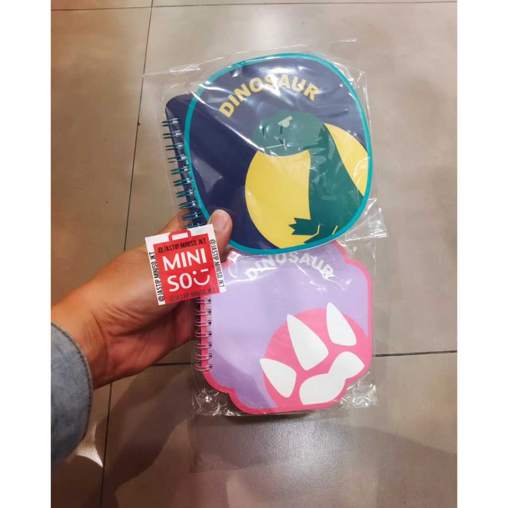 

MINISO Wire-bound Memo Book DINOSAUR Series (80 Sheets) 13.7x13.7cm