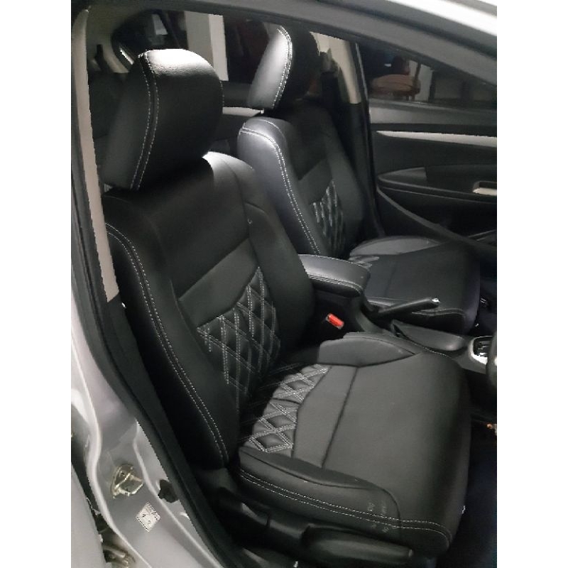 Sarung jok mobil innova 2004-2015 Bahan zeus