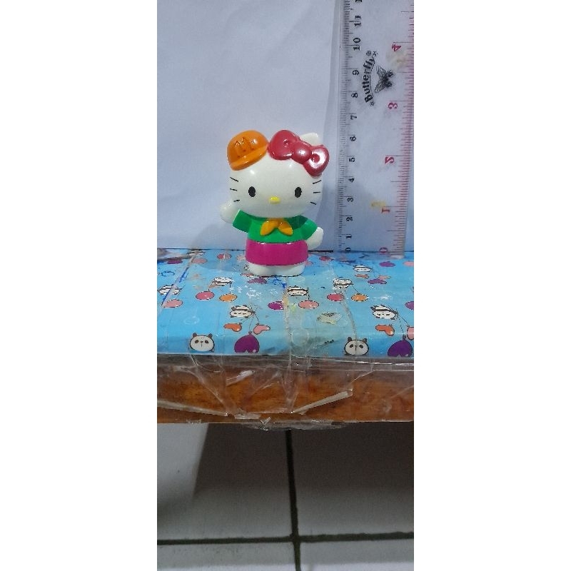 Mainan Hello kitty Mcd