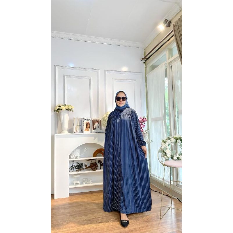gamis salur label tag Zara