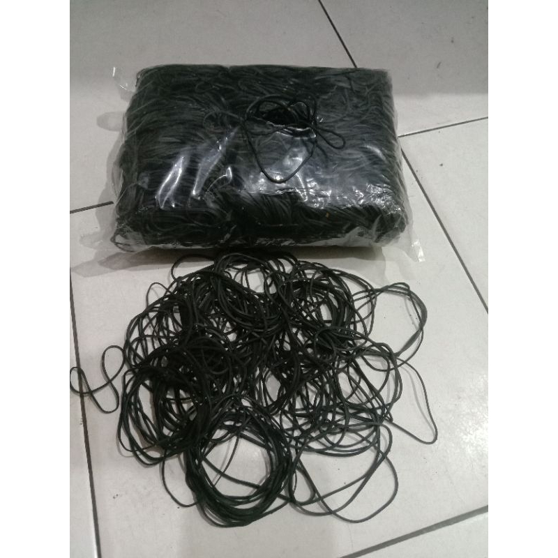 Karet gelang hitam pengikat barang kuat elastis/Tali karet serbaguna