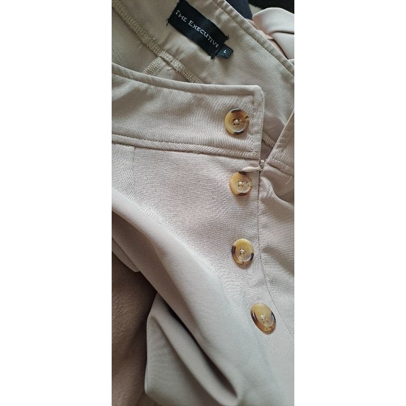 celana wanita the executive