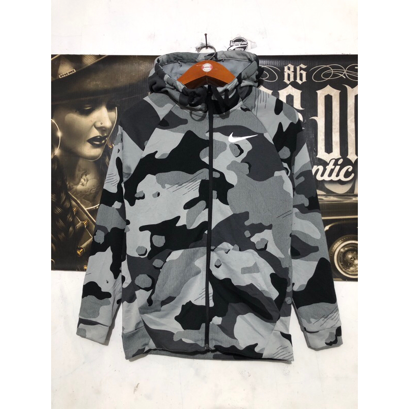 zip hoodie nike dry fit