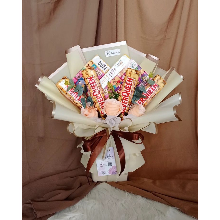 

BOUQUET SILVERQUEEN MURAH | BUKET COKLAT MURAH COKLAT VALENTINE | HADIAH | BOUQUET MURAH | BUKET COKLAT MURAH