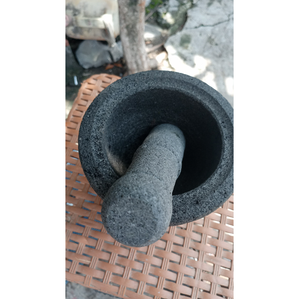 Lumpang BATU KALI Tumbukan DIAMETER 14 cm