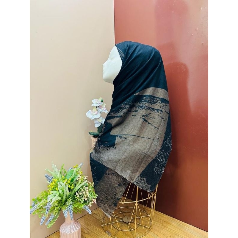 segi empat motif koran arab / hijab  voal motif real pict004