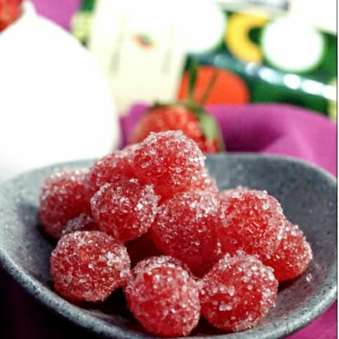 

Manisan/Bola-Bola strawberry