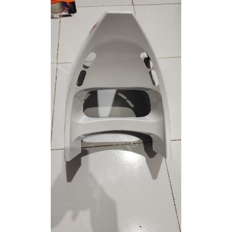 sambungan bawah fairing ninja SSR Thailand plastik ABS hitam glossy kilat