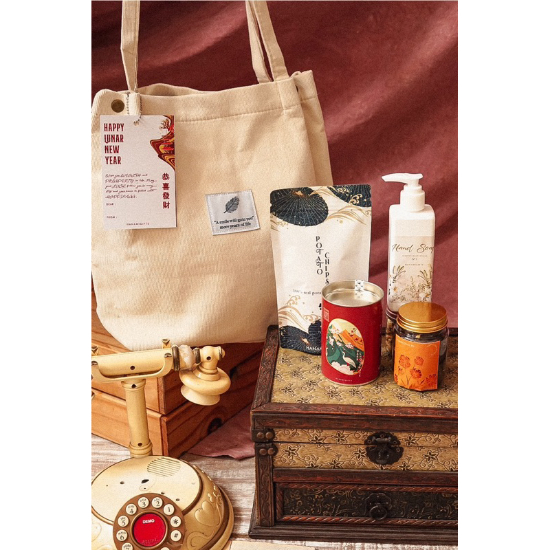 

SHENYANG - Hampers Imlek/Hampers Lunar/Hampers chinese new year/Kado/Parcel