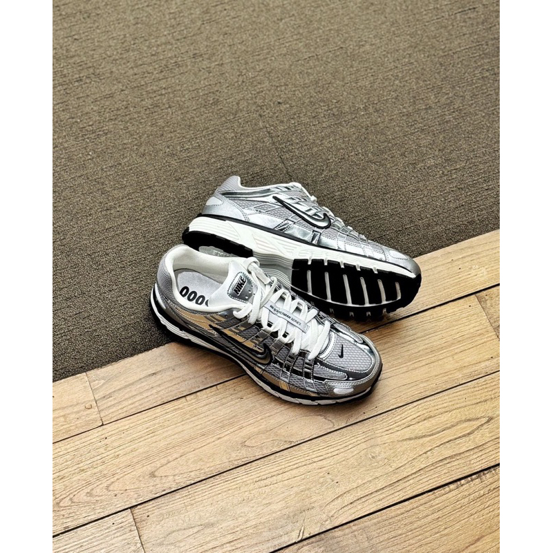 Sepatu Pria Sneakers Nike P6000 Silver Metallic 100% Original