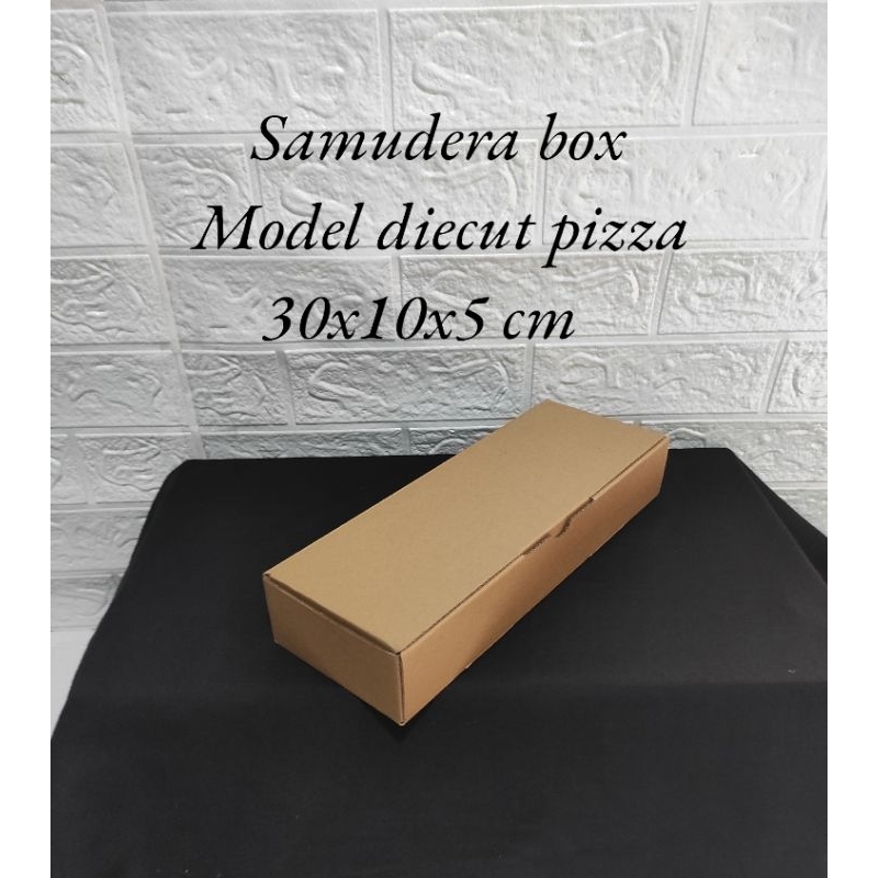 

kardus karton uk 30x10x5 cm model diecut pizza untuk packing souvenir dll
