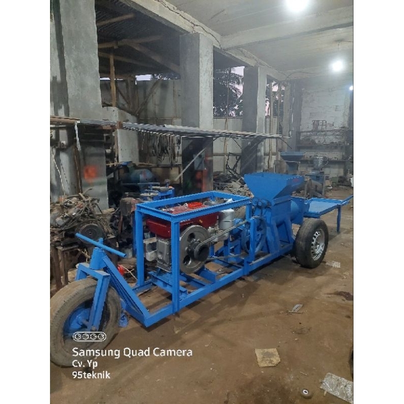 mesin cetak bata merah press