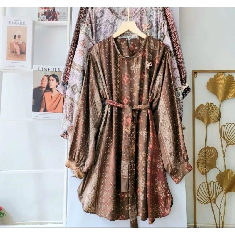 KHALIFA - Ayra Tunik Jumbo Dior Silk Premium