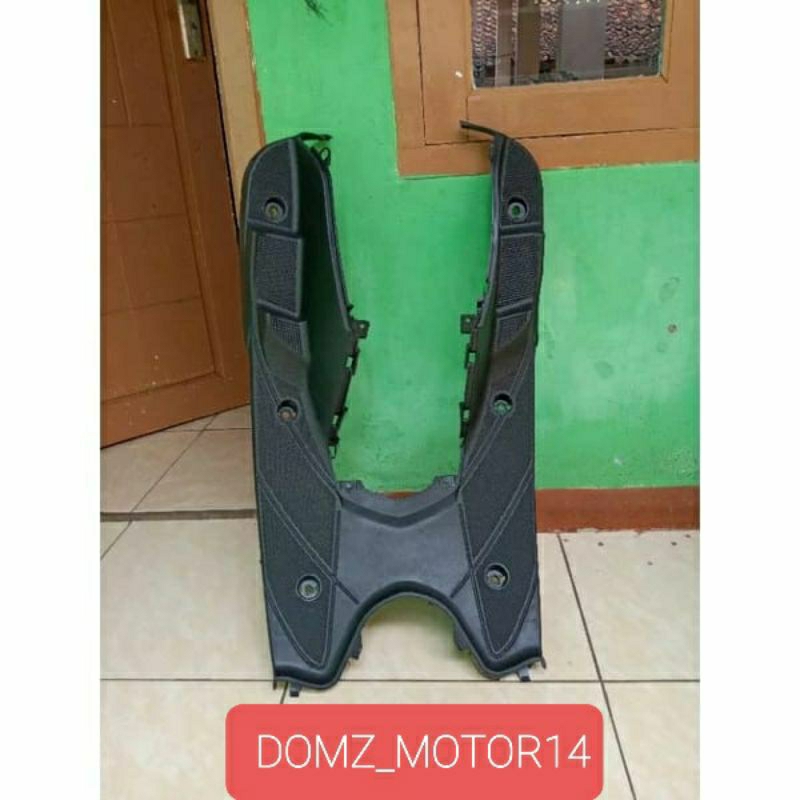DEK DASBOR / PIJAKAN KAKI MOTOR YAMAHA MIO SPORTY/SMILE
