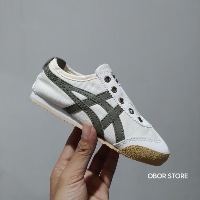 SEPATU ANAK, IBU DAN AYAH COUPLE SIZE 16-35 SIZE 36-44