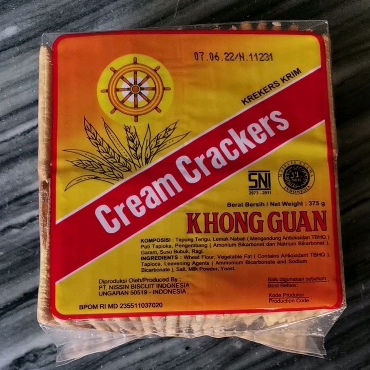

Khong guan Cream Crackers orange 375gr