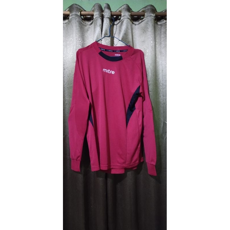 baju olahraga panjang pendek kiper bola