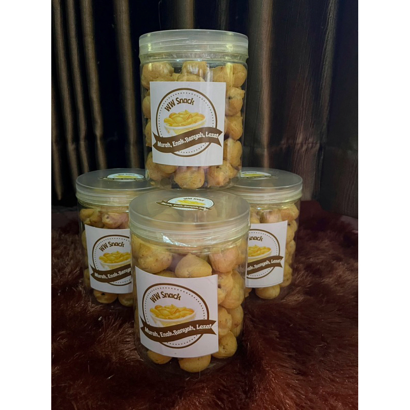 

kue soes coklat kemasan toples 600 ml