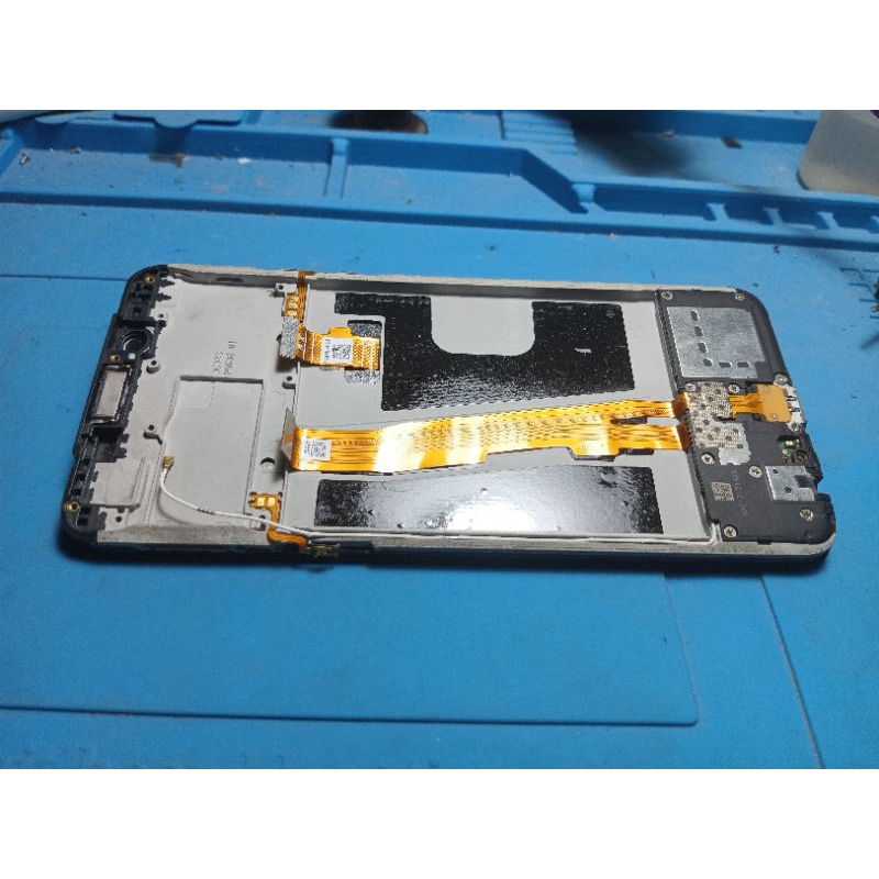 Lcd+frame tulangan+konektor cas ori copotan oppo f5 cph1723